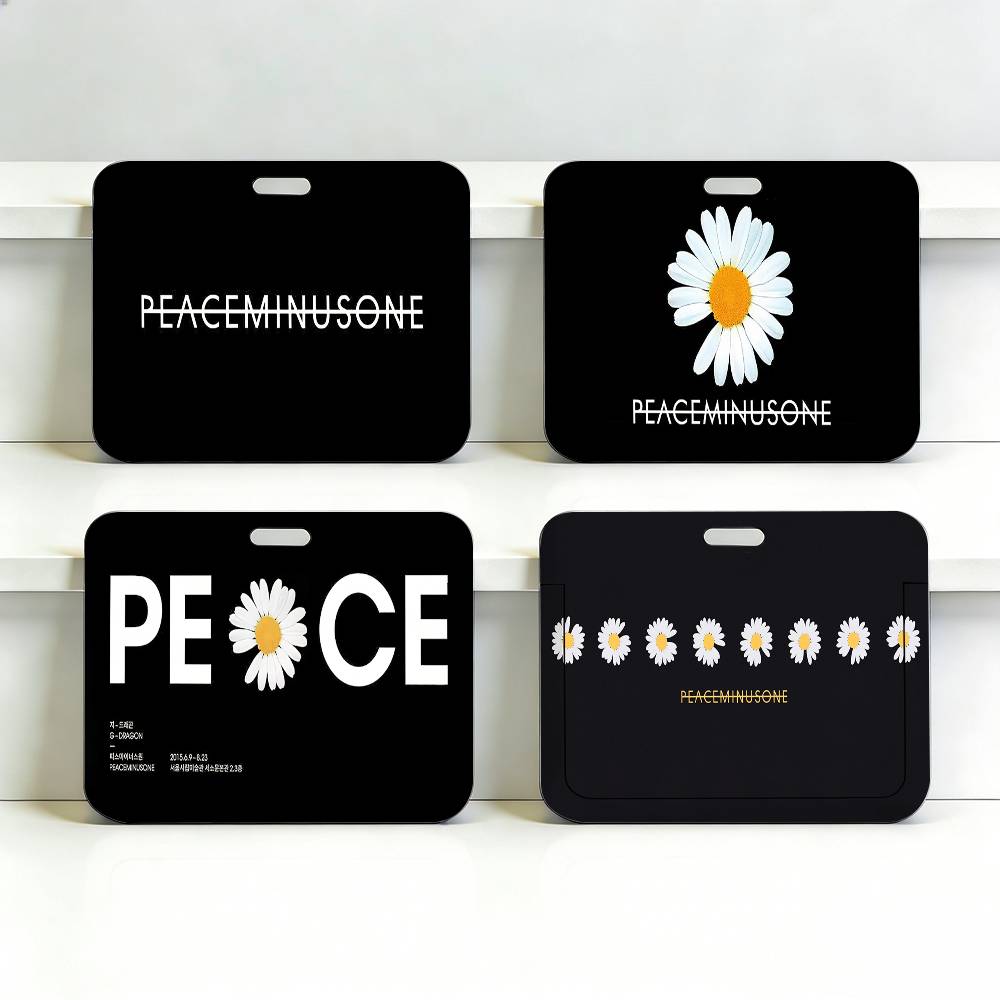 Peat Pellet Tray - สายคล้องคอพลาสติกแฟชั่น G-Dragon P-Peaceminusone สำหรับใส่บัตรพนักงาน บัตรนักเรียน บัตรโดยสาร